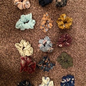 15 scrunchies